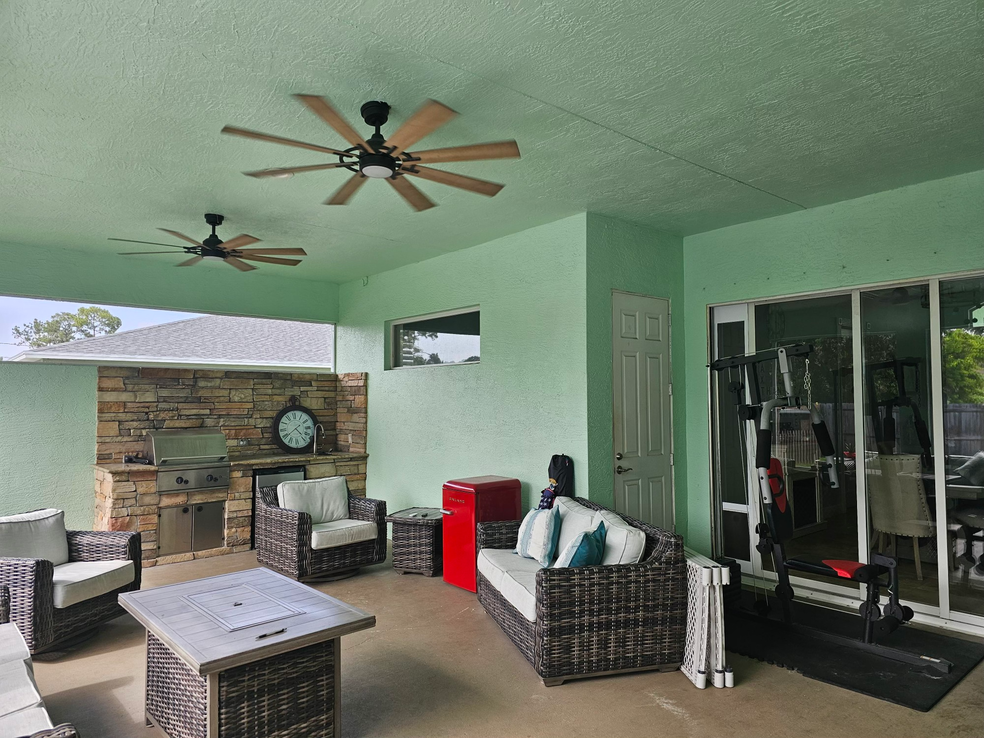 Screened porch at 3602 SW Savona Boulevard